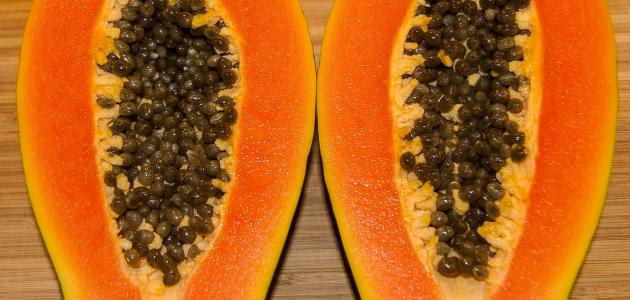فوائد البابايا المتعددة للبشرة